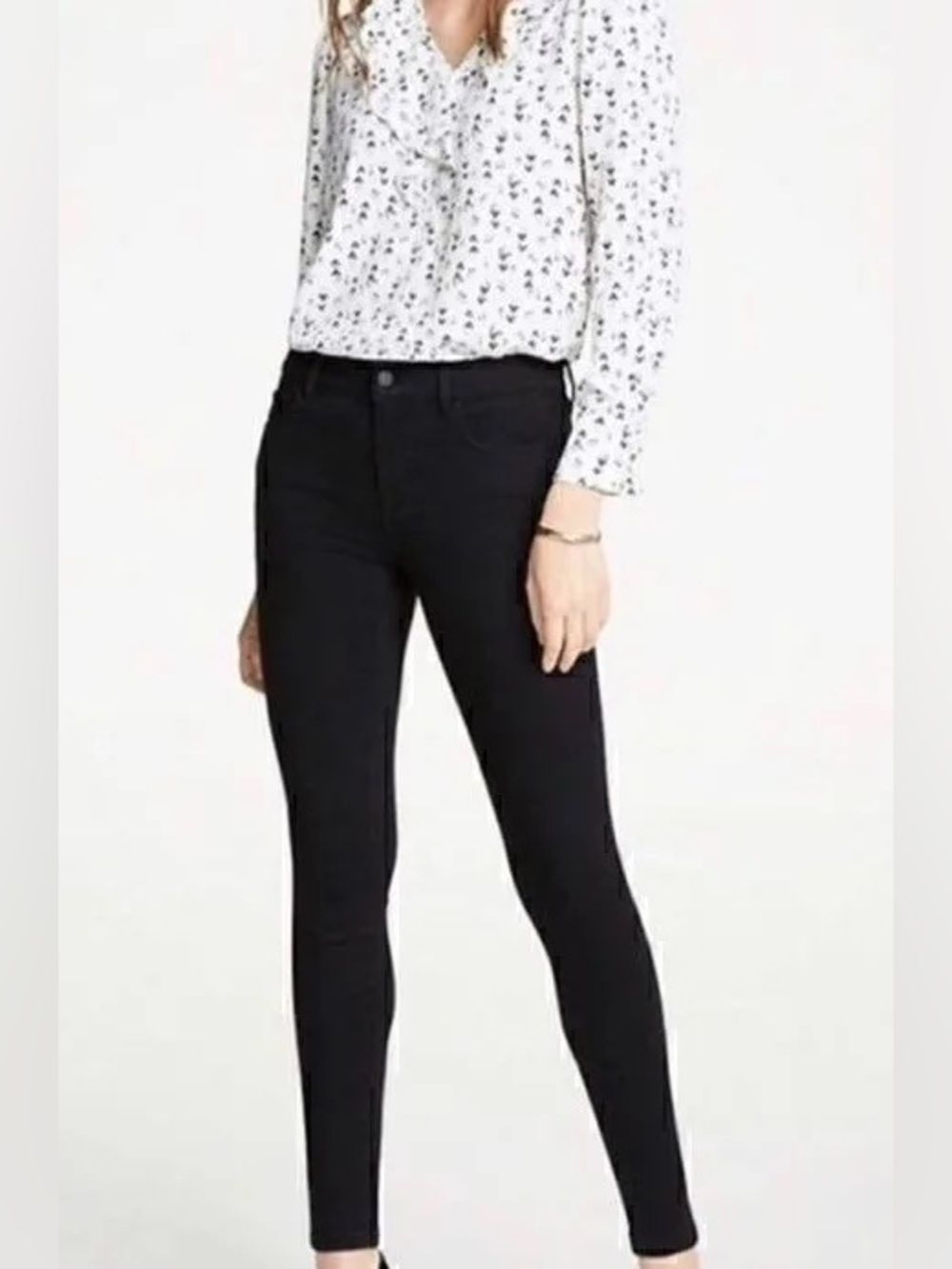 NWT ✨ Ann Taylor Black Skinny Mid rise ankle Jeans size 0/25